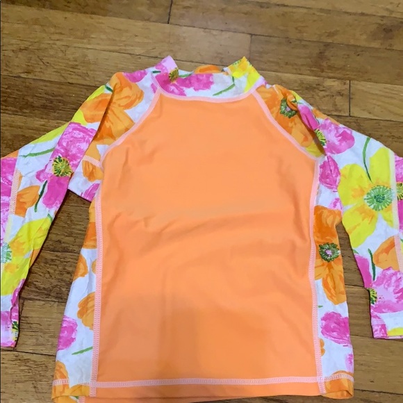 Girls long sleeve rash guard - Picture 1 of 3